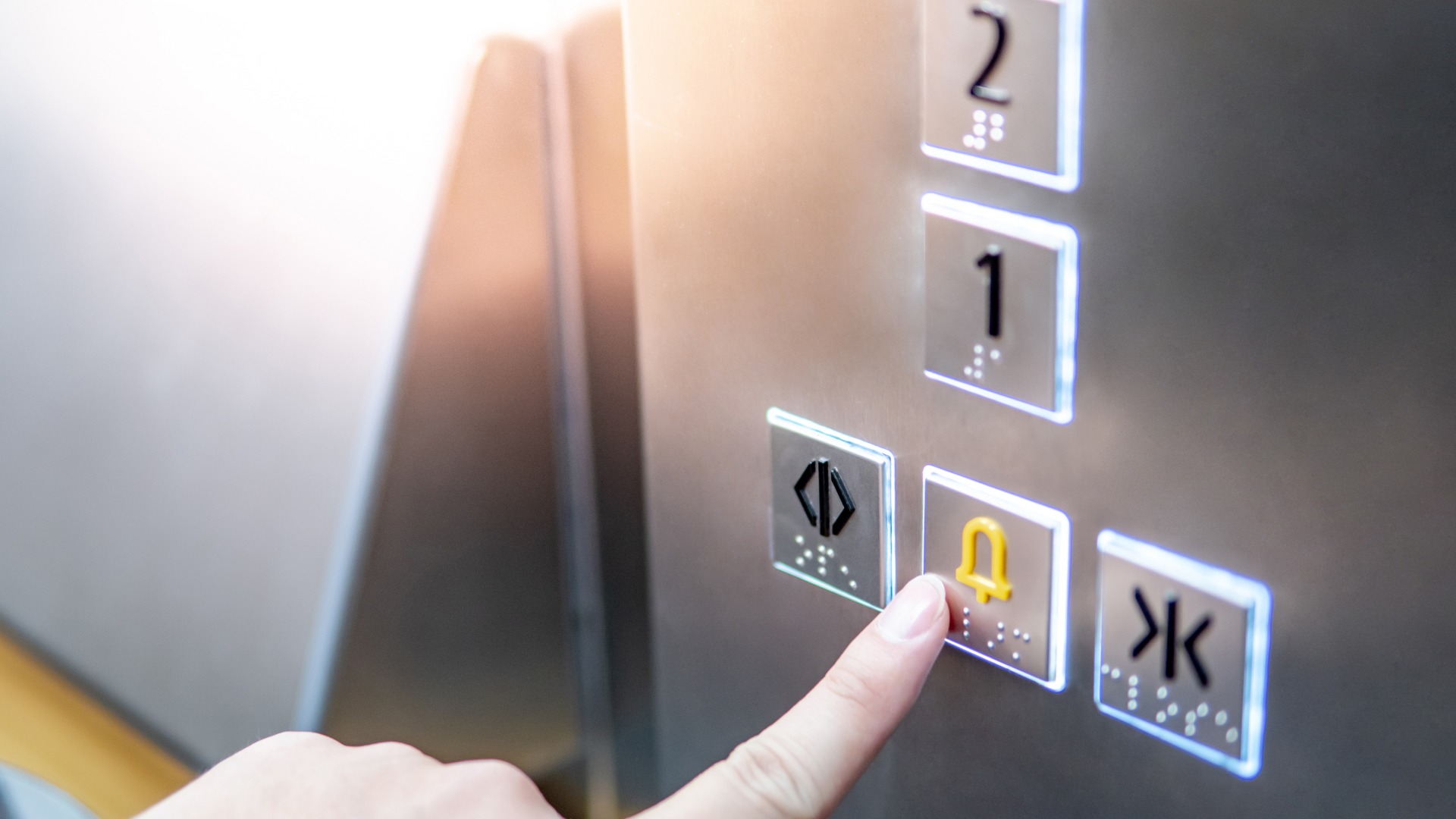 Kurs i trygg evakuering fra heis